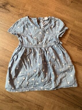 🌺10/$20 Light Blue Palm-Print Denim Dress